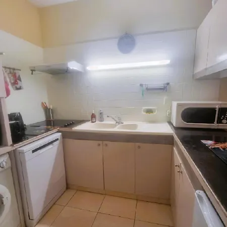 Apartment 100 M From The Prime Location Arcachon