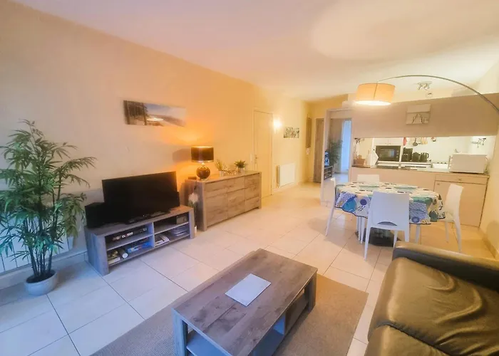 100 M From The Prime Location Apartment Arcachon